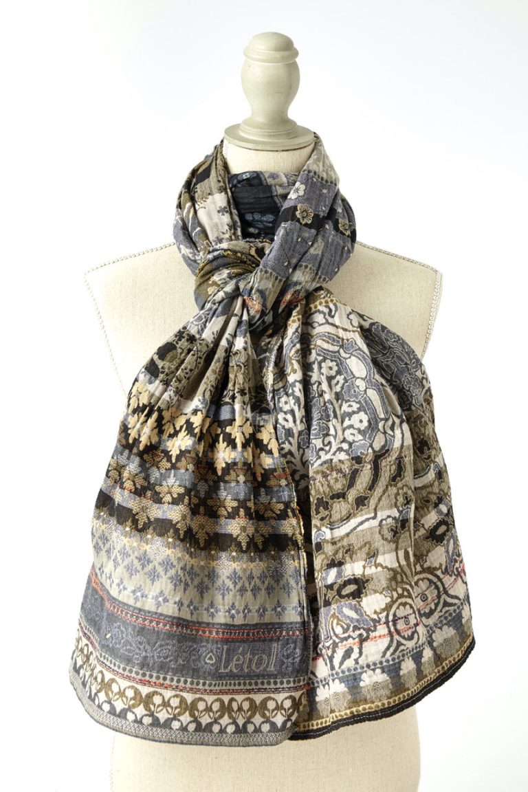 Létol Scarves